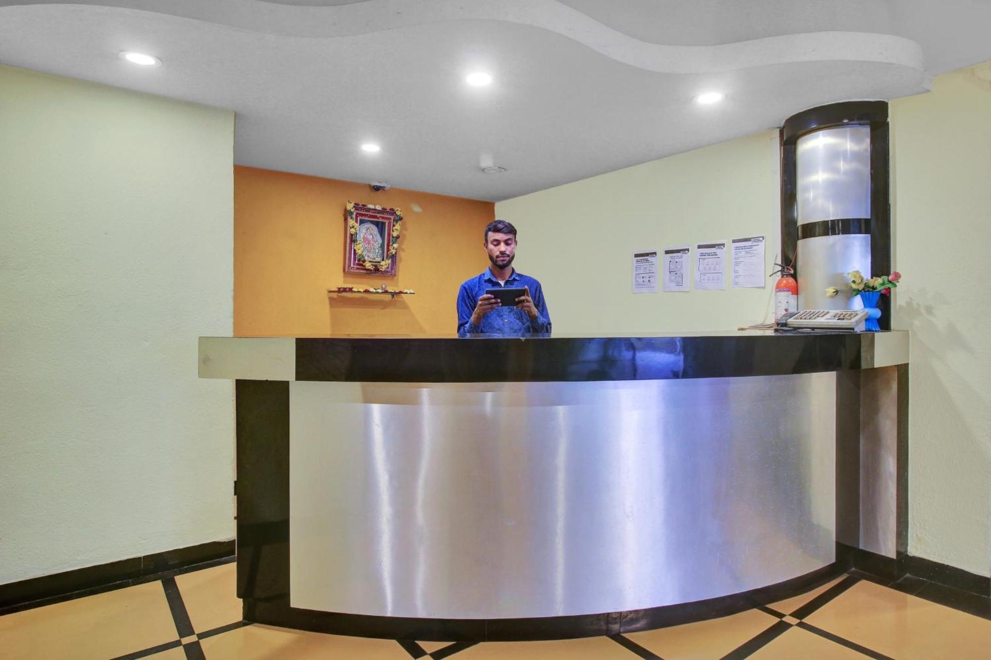 Hotel O Happy Rooms Hyderabad Eksteriør bilde