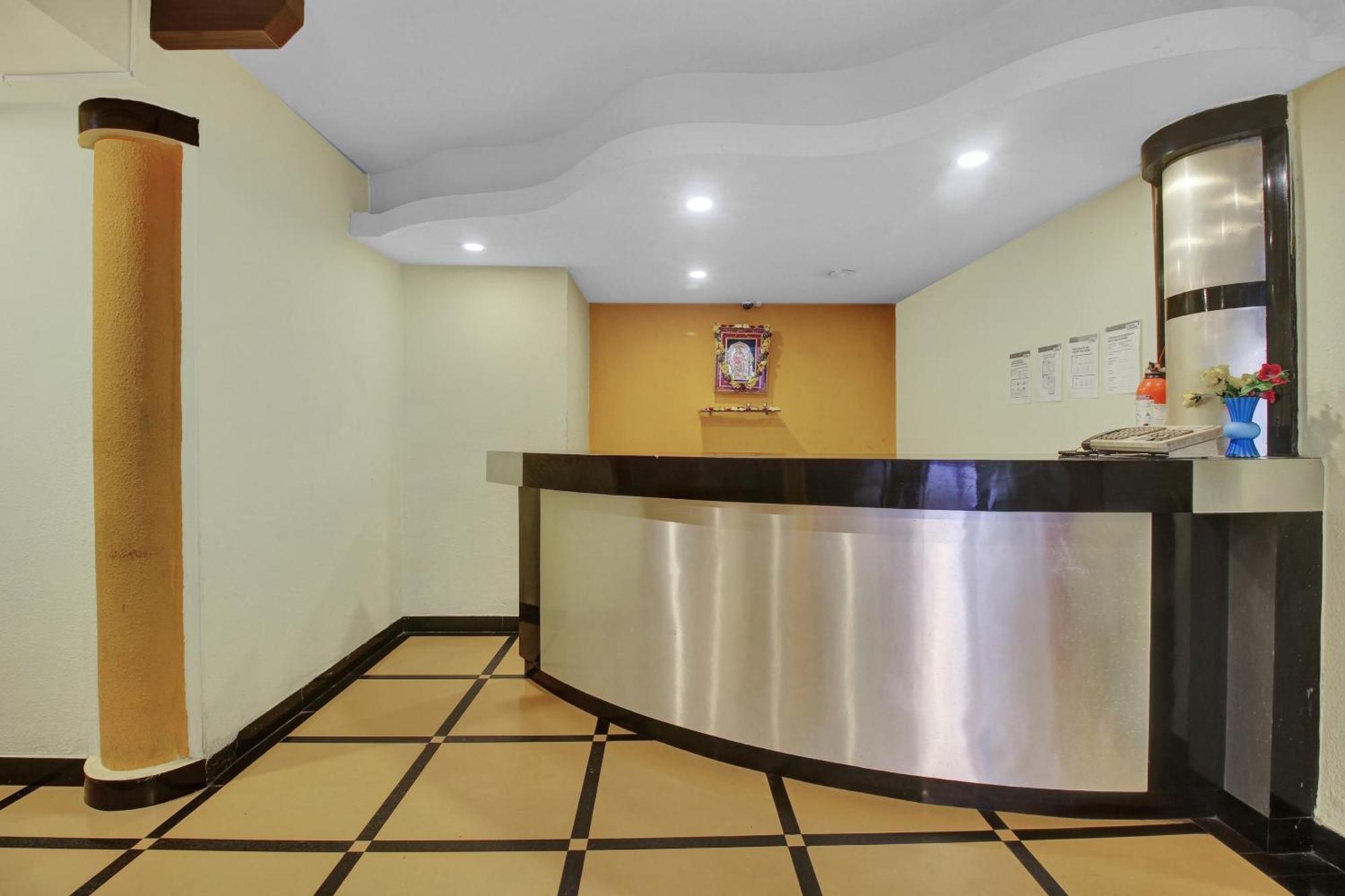 Hotel O Happy Rooms Hyderabad Eksteriør bilde
